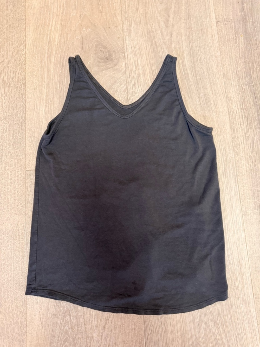 Market & Spruce Grey V-Neck Tank Top